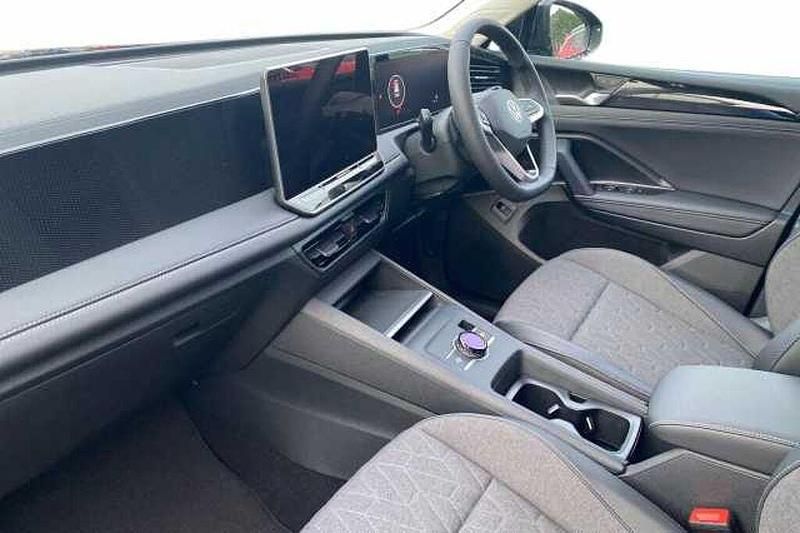 New VW Tiguan Match 150 HP (110 kW) 2025 Grenadilla black SUV