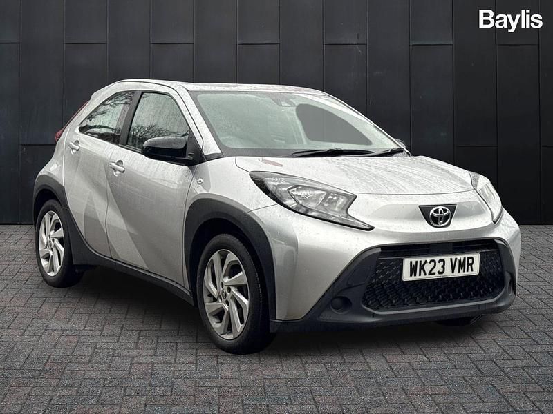 Silver Used 2023 Toyota Aygo X PURE SUV | £12,491 (Good price) - Image 1/3