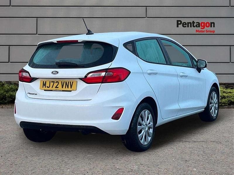 Used Ford Fiesta Trend 99 HP (72 kW) 2022 White Hatchback