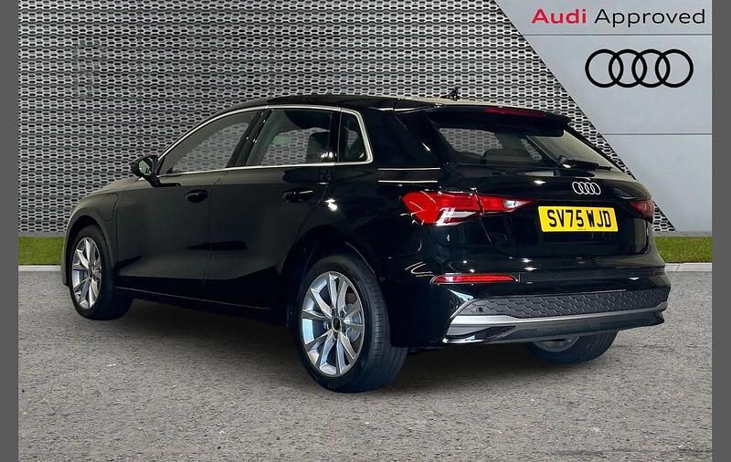 Used Audi A3 e-tron Sport 200 HP (147 kW) 2025 Black Hatchback