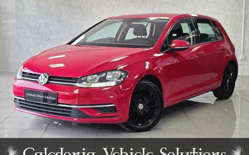 Used VW Golf VII SE 110 HP (80 kW) 2017 Hatchback