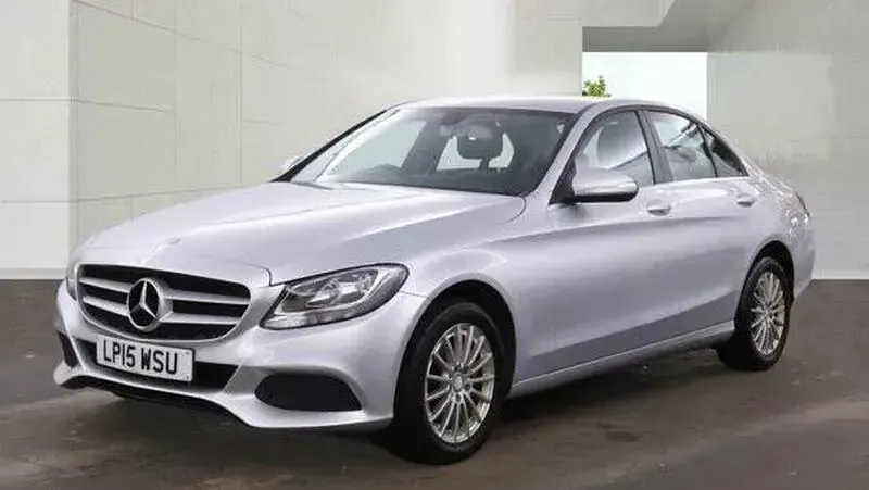 Used Mercedes C220 SE 170 HP (125 kW) 2015 Silver Sedan
