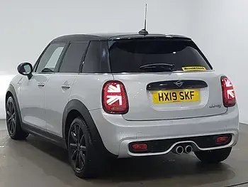 Used Mini Cooper S 192 HP (141 kW) 2019 Silver Hatchback