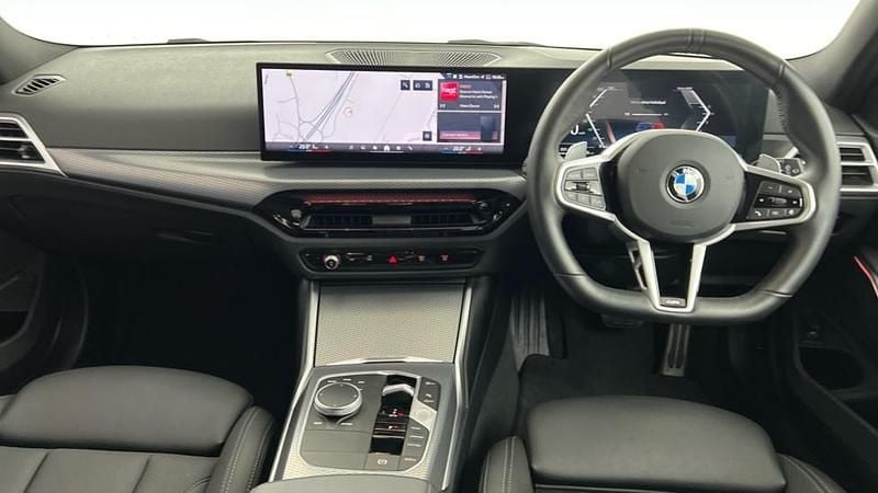 Used BMW 320 M Sport 181 HP (133 kW) 2025 Blue Estate