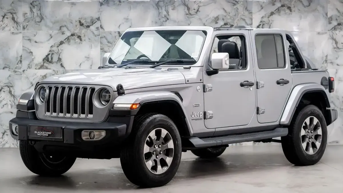 Used Jeep Wrangler Overland 200 HP (147 kW) 2019 Grey SUV