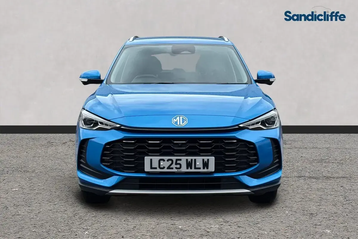 Used MG ZS Trophy 196 HP (144 kW) 2024 Metallic  battersea blue SUV