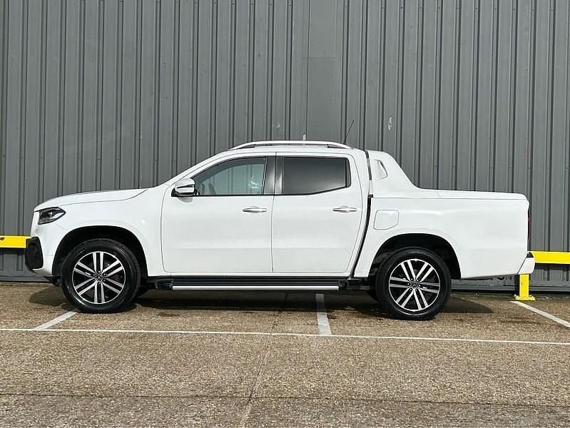 Used Mercedes X250 Progressive 2019 White Pickup