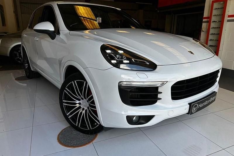 White Used 2014 Porsche Cayenne SUV | £17,950 (Expensive) - Image 1/1