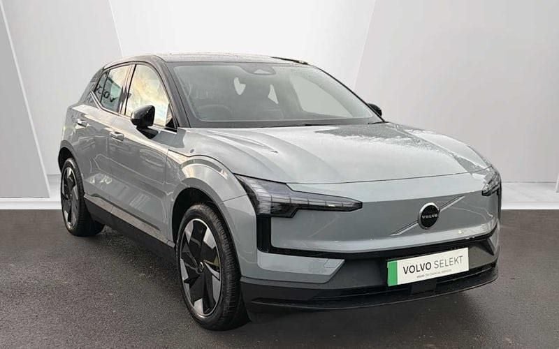 New 2025 Volvo EX30 Plus SUV | £27,990 (Good price) - Image 1/4