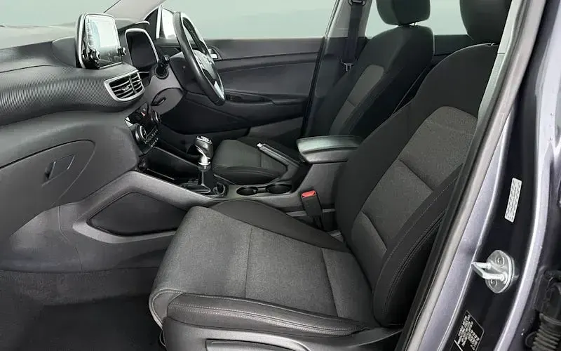 Usado Hyundai Tucson SE 132 HP (97 kW) 2020 SUV