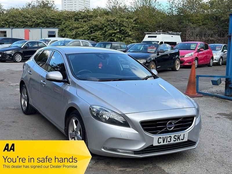 Silver Used 2013 Volvo V40 SE Estate | £2,289 - Image 1/3
