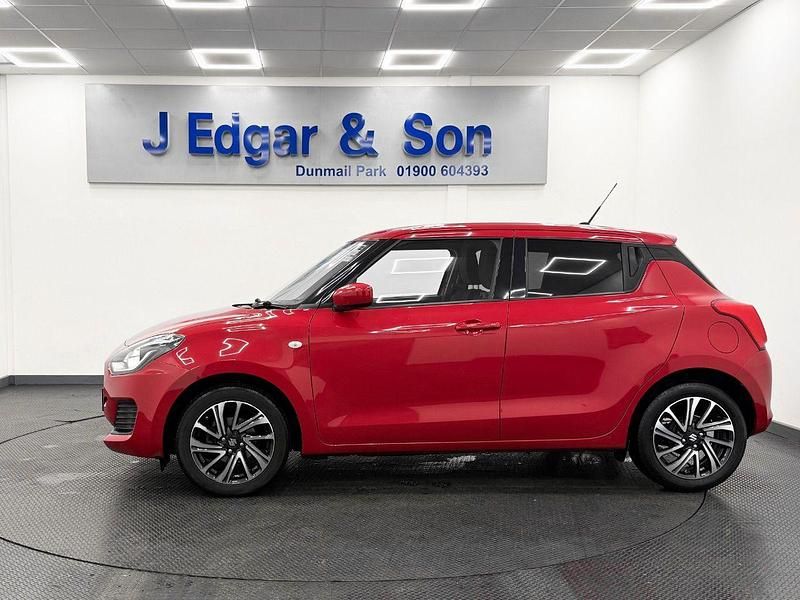 Used Suzuki Swift SZ-L 83 HP (61 kW) 2021 Red Hatchback