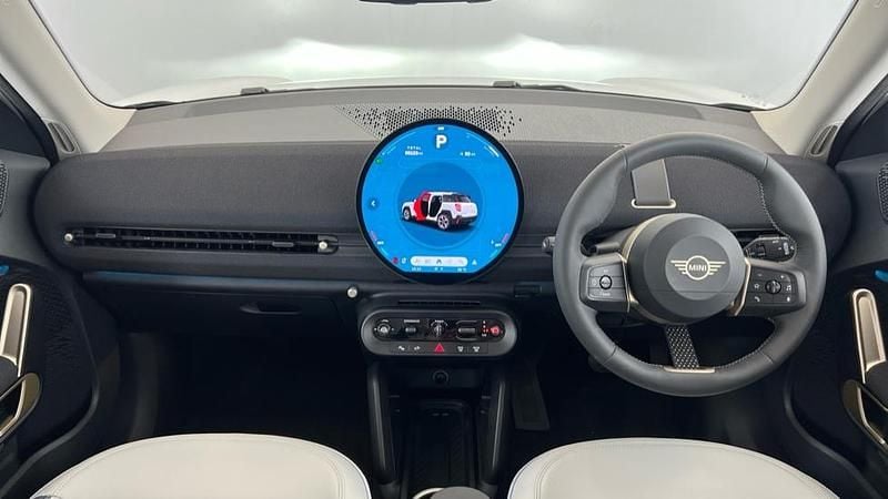 New Mini Aceman Classic 135 kW (184 HP) 2025 White SUV