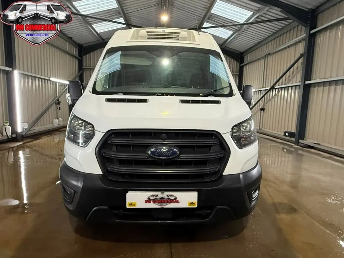 Used Ford Transit 130 HP (95 kW) 2022 White Van