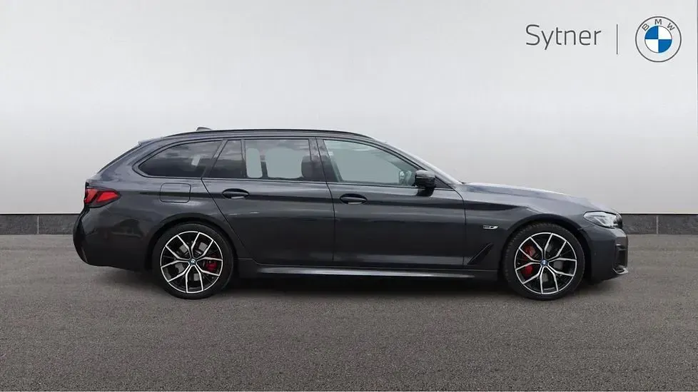 Used BMW 530e M Sport 288 HP (211 kW) 2022 Grey Estate