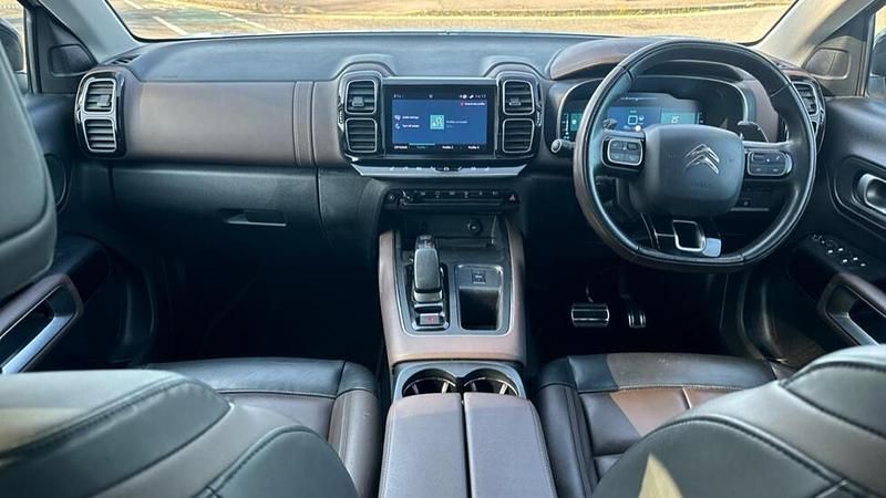 Used Citroën C5 Aircross Flair 222 HP (163 kW) 2020 White SUV