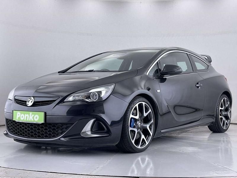 Used Vauxhall Astra GTC 280 HP (205 kW) 2015 Black Hatchback