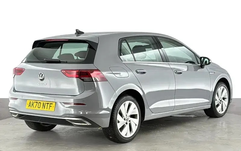 Used VW Golf VIII Style 131 HP (96 kW) 2024 Hatchback