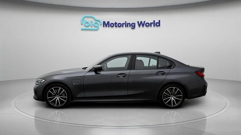 Used BMW 330e Sport Line 292 HP (214 kW) 2021 Grey Sedan