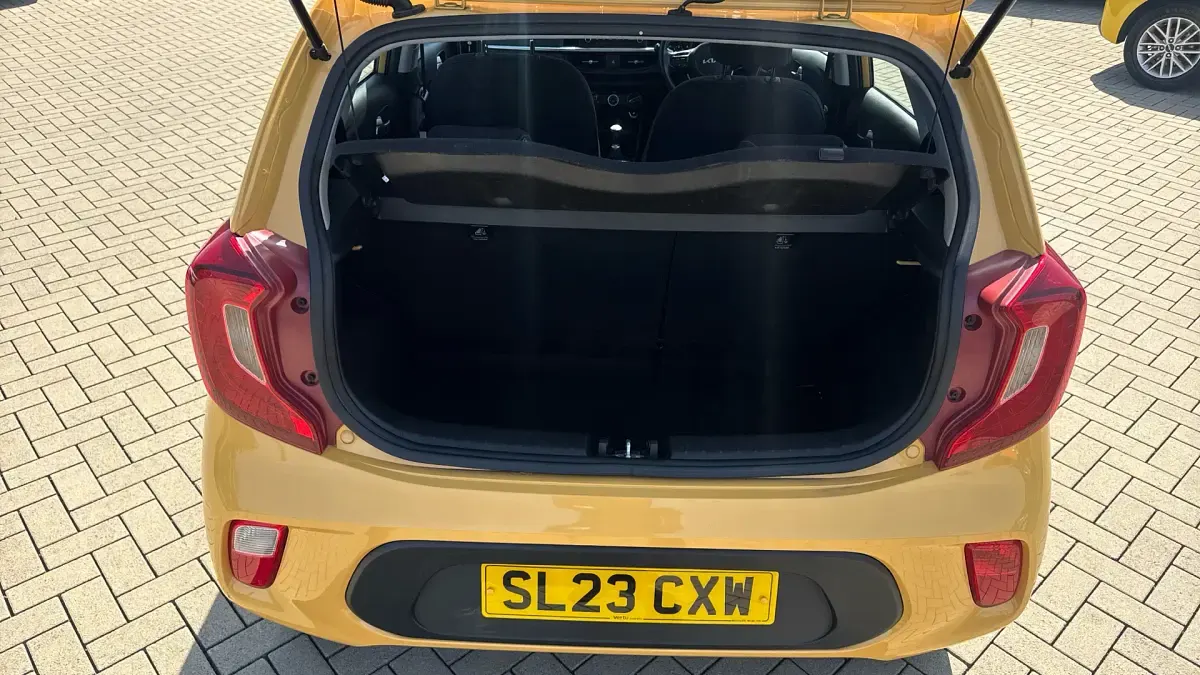 Used Kia Picanto 67 HP (49 kW) 2023 Other Hatchback