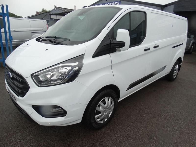 White Used 2021 Ford Transit Custom Trend Van | £10,999 (Super price) - Image 1/4