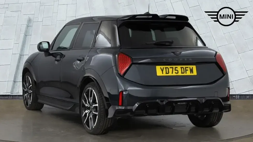 Used Mini Cooper Hatch 113 kW (154 HP) 2026 Grey Hatchback