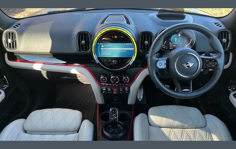 Used Mini John Cooper Works Countryman 302 HP (222 kW) 2023 Black SUV