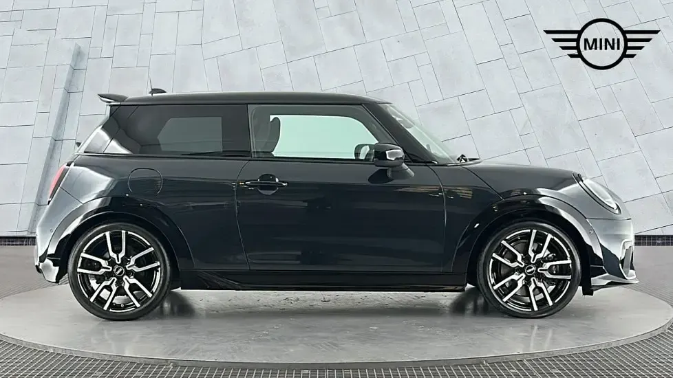Used Mini Cooper S Hatch 201 HP (147 kW) 2026 Grey Hatchback