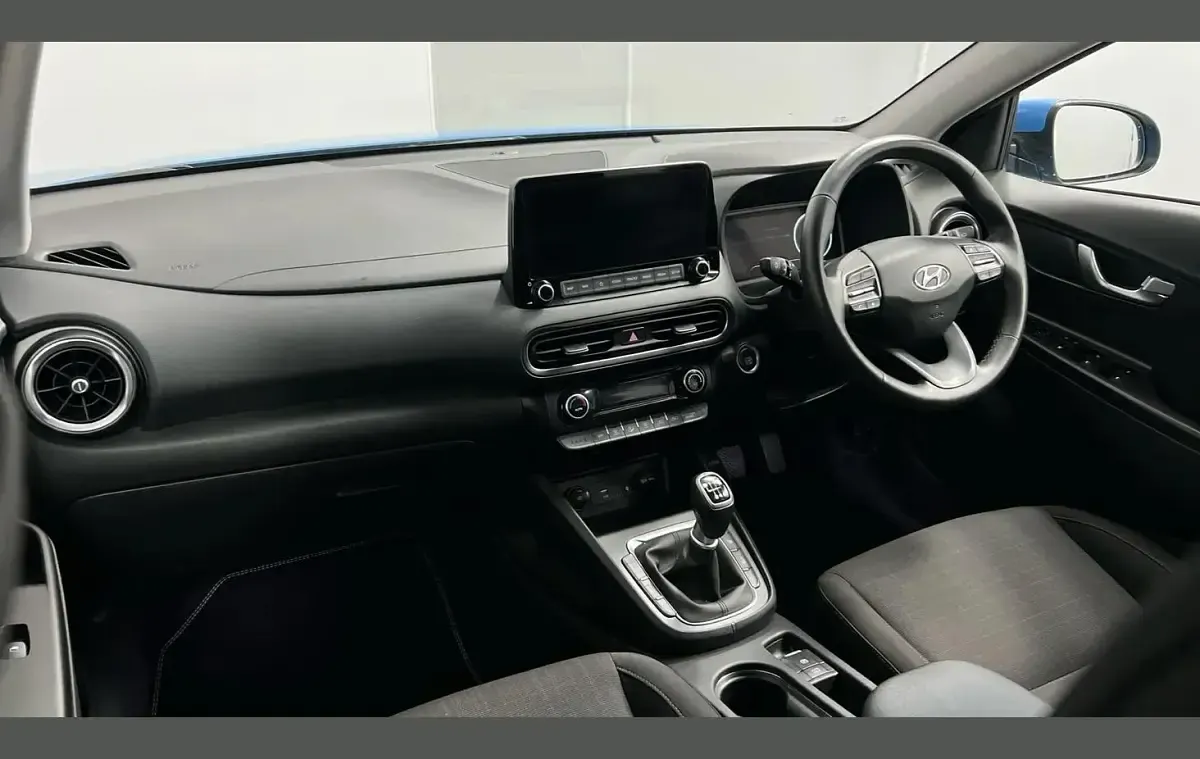 Used Hyundai Kona Premium 117 HP (86 kW) 2022 Blue SUV