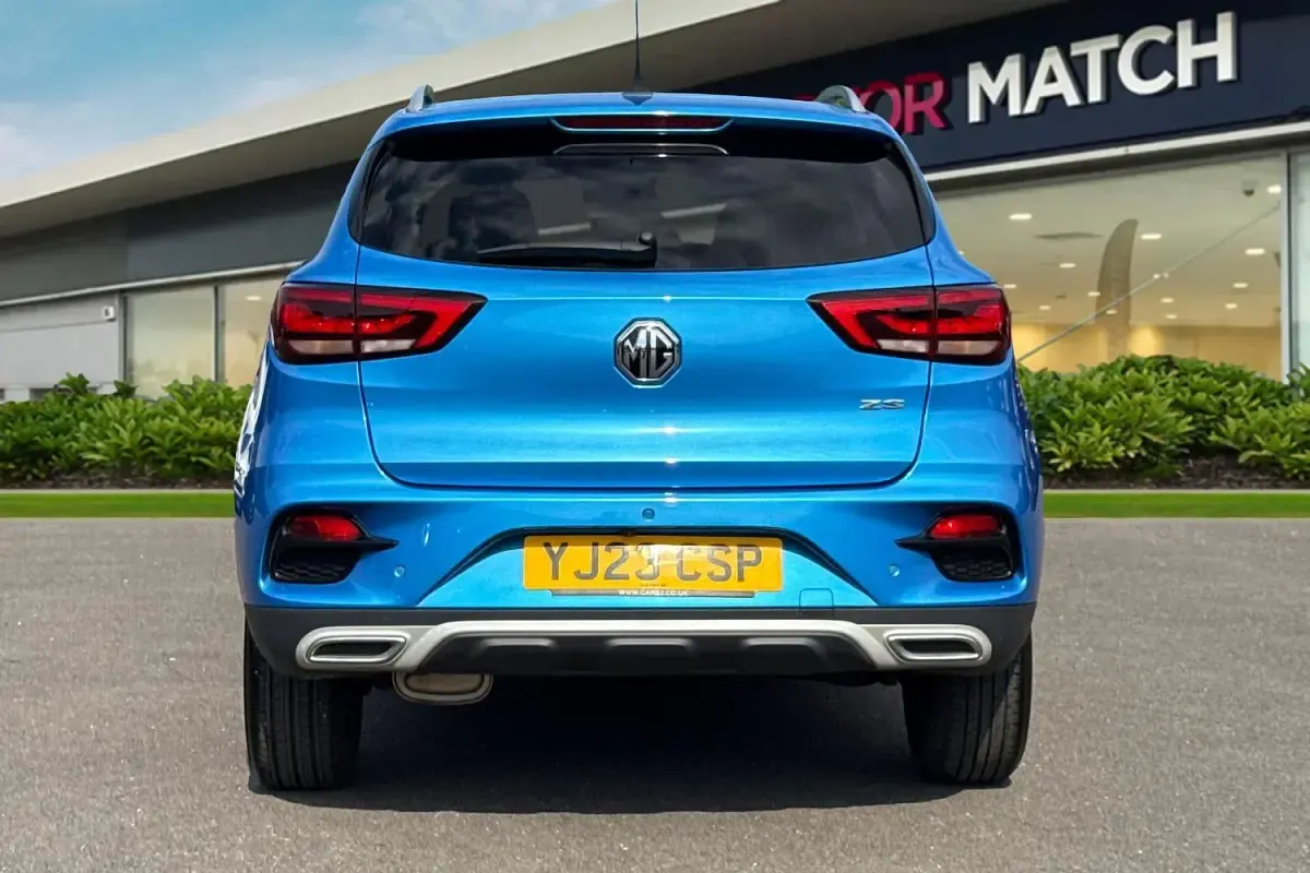 Used MG ZS Exclusive 106 HP (77 kW) 2023 Blue SUV