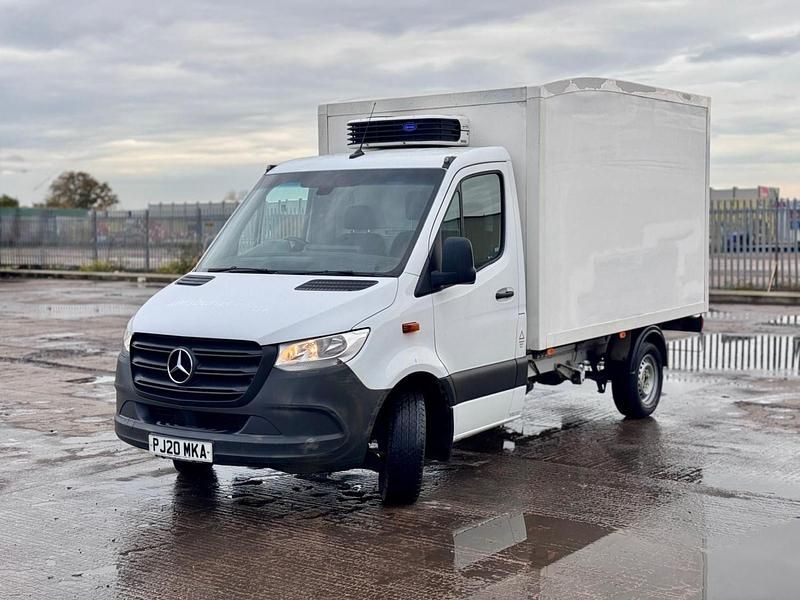 Używany Mercedes Sprinter 141 KM (103 kW) 2020 Biały Van