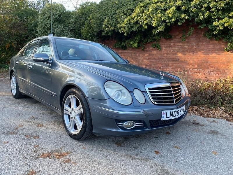 Grey Used 2009 Mercedes E320 Avantgarde Sedan | £3,750 - Image 1/4
