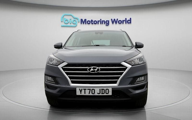 Used Hyundai Tucson SE 132 HP (97 kW) 2020 Grey SUV