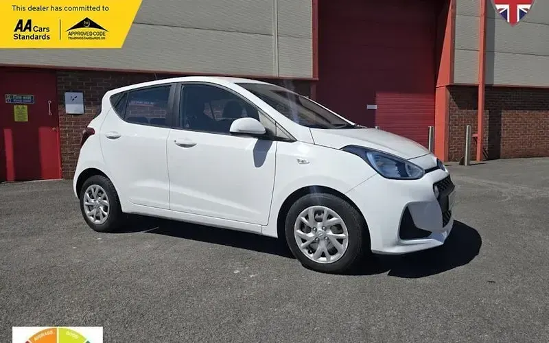 Gebraucht Hyundai i10 SE 67 PS (49 kW) 2020 Kleinwagen