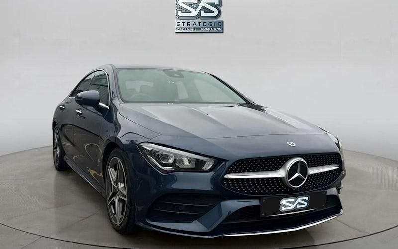 Used Mercedes CLA200 AMG Line Premium 163 HP (119 kW) 2022 Sedan