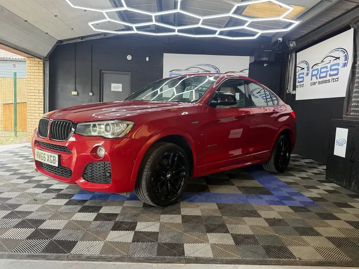 Used BMW X4 M Sport 2015 Red SUV