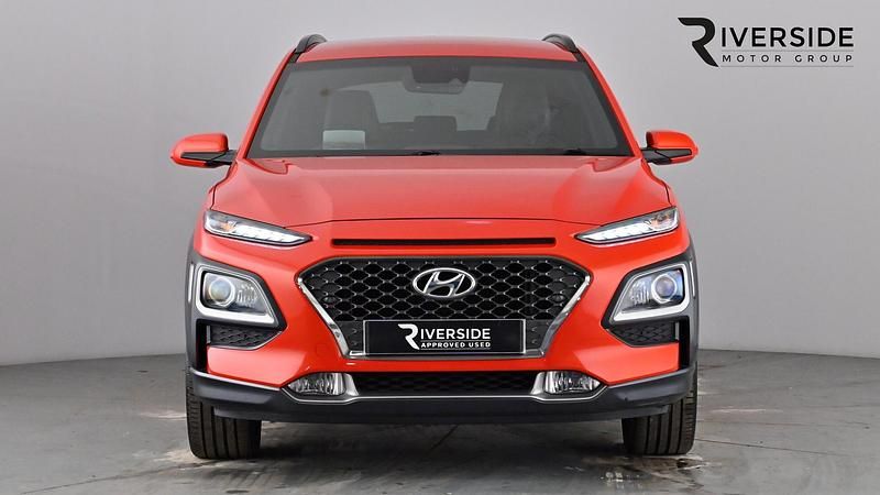 Second-hand Hyundai Kona Premium SE 120 CP (88 kW) 2019 Portocaliu SUV