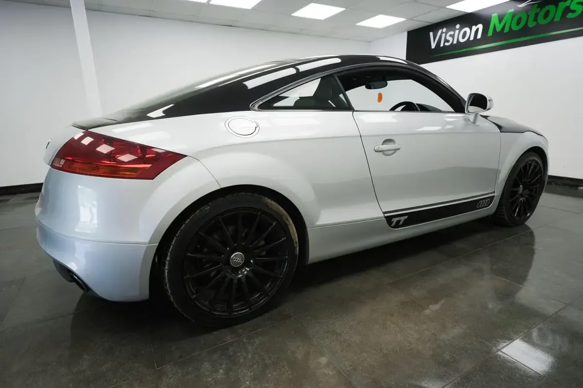Used Audi TT Sport 211 HP (155 kW) 2011 Silver Coupe