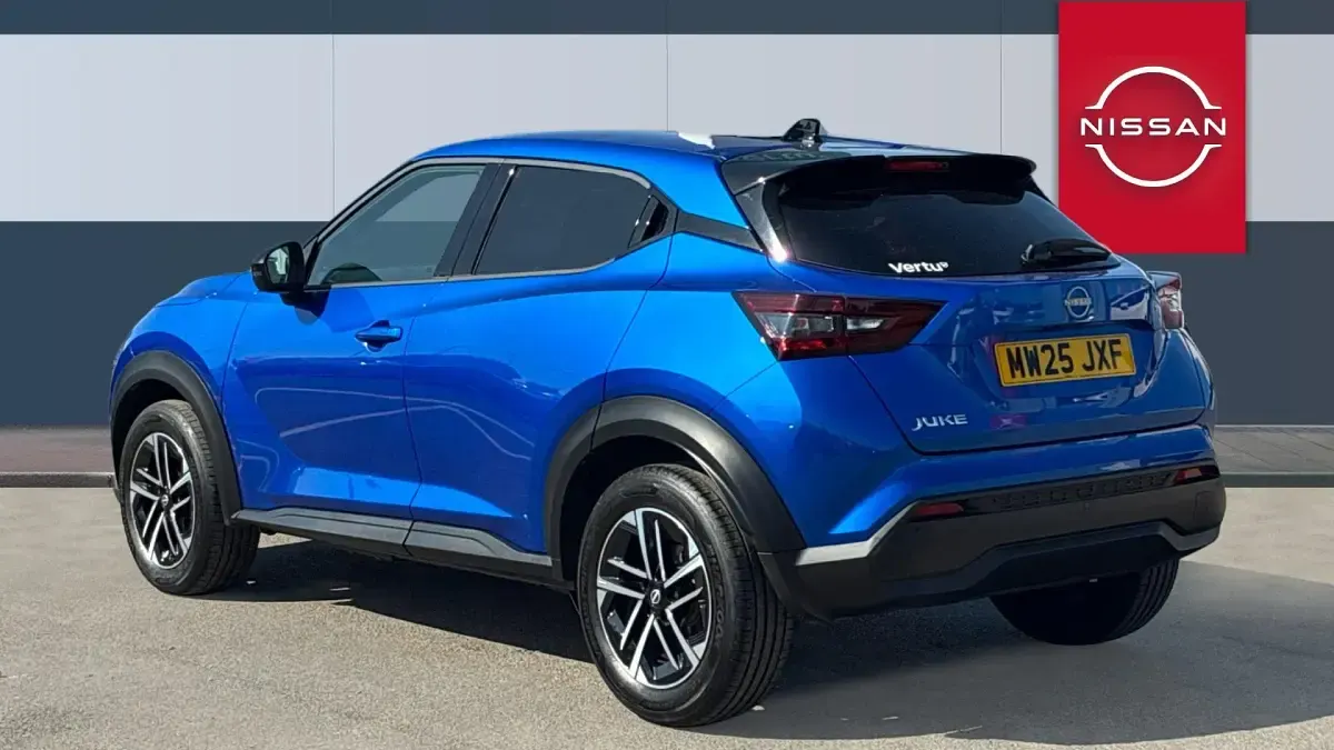 Used Nissan Juke N-Connecta 114 HP (83 kW) 2025 Blue SUV