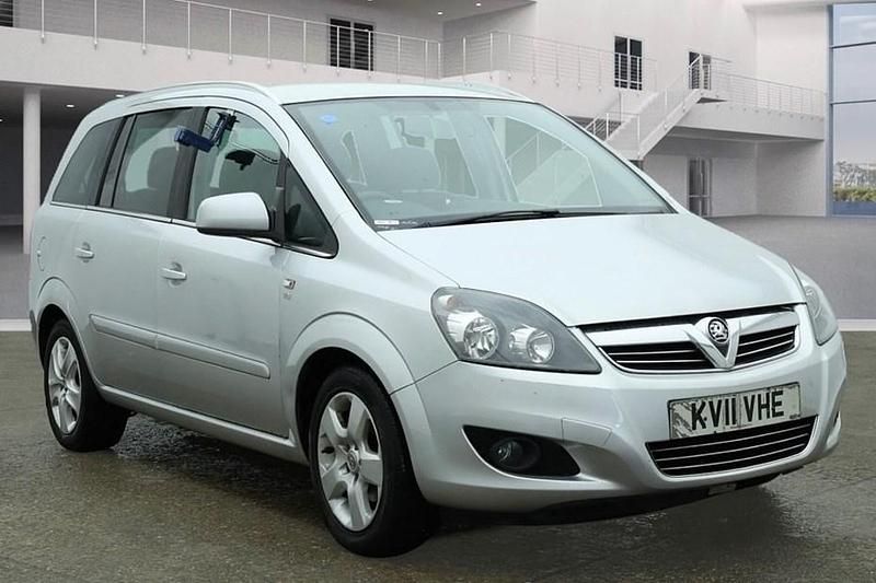 Silver Used 2011 Vauxhall Zafira Excite MPV | £1,785 (Super price) - Image 1/1