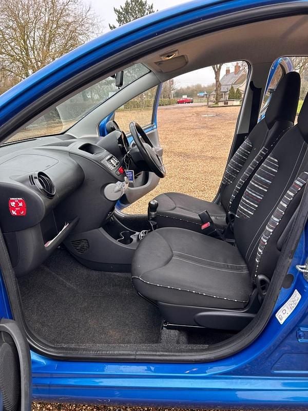 Used Citroën C1 VTR Sport 68 HP (50 kW) 2012 Blue Hatchback