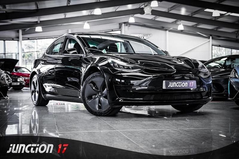 Black Used 2020 Tesla Model 3 Standard Range Sedan | £14,988 (Fair price) - Image 1/2
