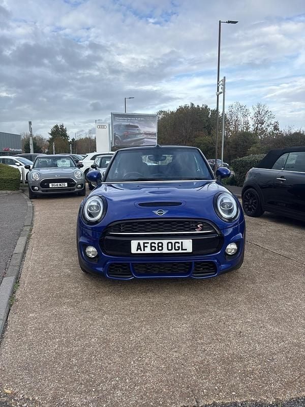 Blue Used 2018 Mini Cooper S Hatchback | £10,950 (Good price) - Image 1/4