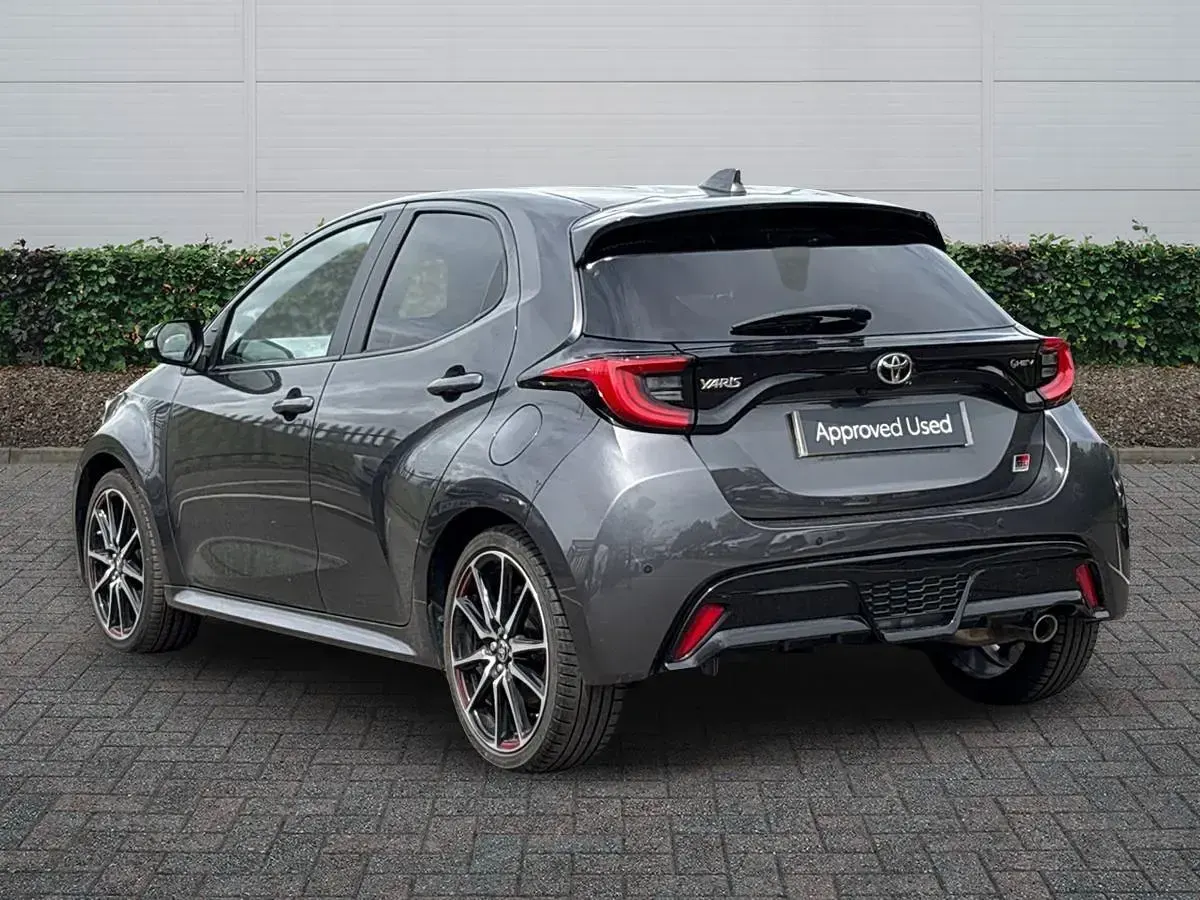 Used Toyota Yaris Sport 116 HP (85 kW) 2024 Grey Hatchback