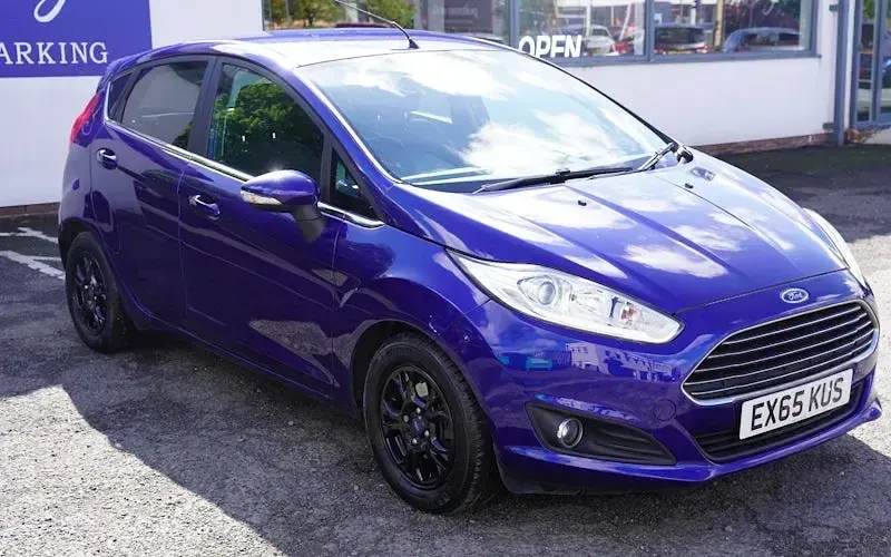 Usado Ford Fiesta Titanium 95 HP (69 kW) 2017 Citadino