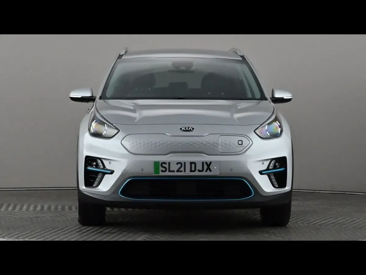 Used Kia Niro 150 kW (204 HP) 2021 Silver SUV