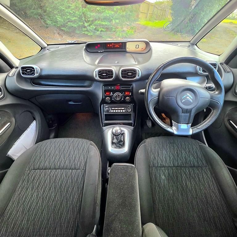 Used Citroën C3 Picasso Exclusive 2013 Blue MPV