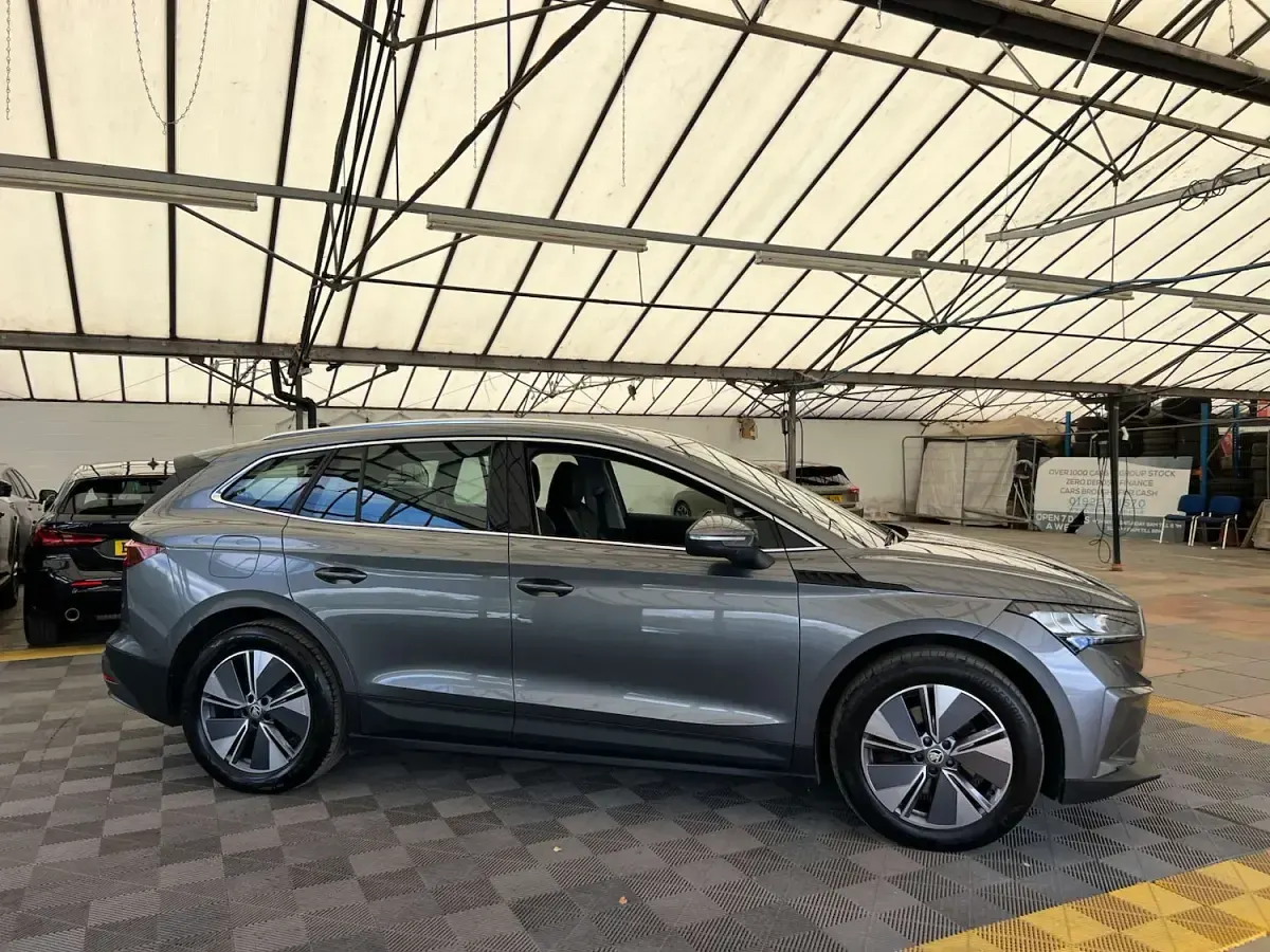 Used Skoda Enyaq iV 150 kW (204 HP) 2023 Grey SUV