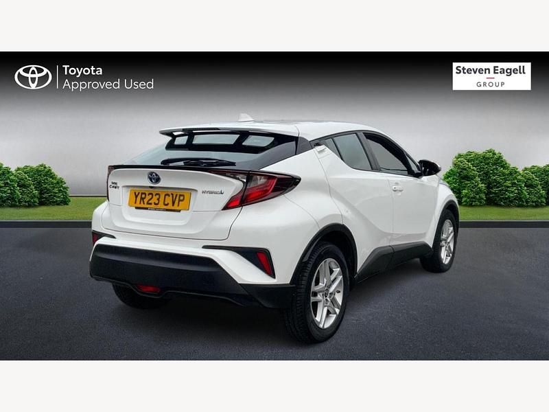 Used Toyota C-HR 2023 White SUV