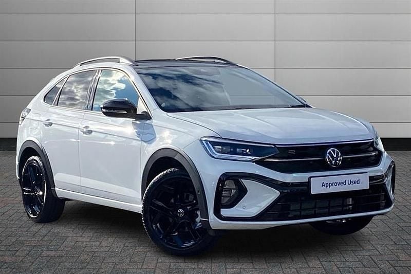 Used VW Taigo Black Edition 115 HP (84 kW) 2025 Pure white with black roof SUV